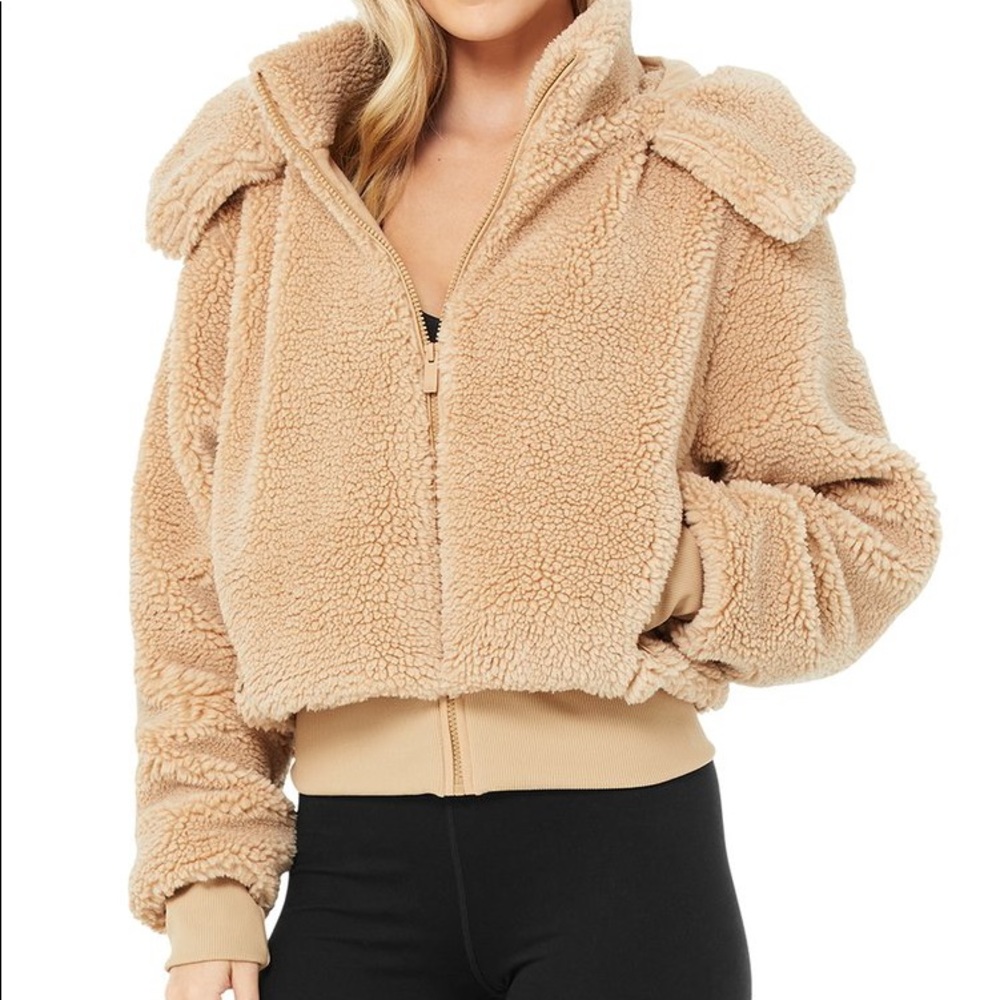 COPY - Alo yoga Sherpa Jacket